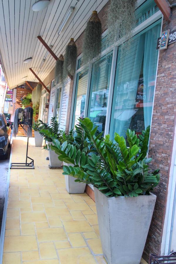 Spa Guest House Jomtien Beach Eksteriør billede