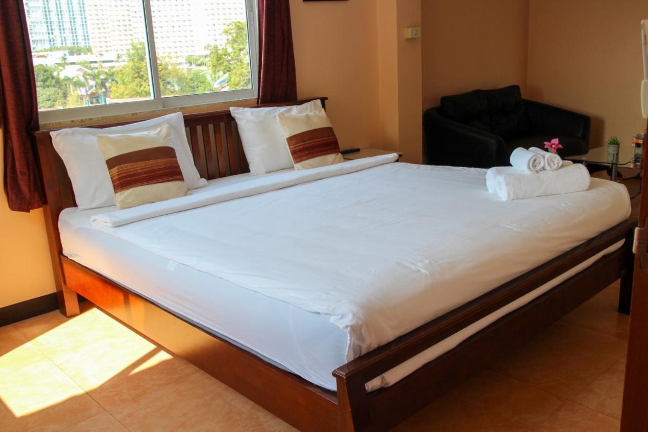 Spa Guest House Jomtien Beach Eksteriør billede